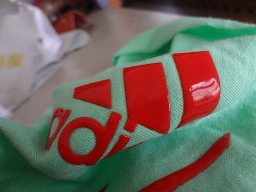 食品級(jí)環(huán)保絲印織帶硅膠 ab組分液體硅膠生產(chǎn)廠家 硅膠絲印操作說明